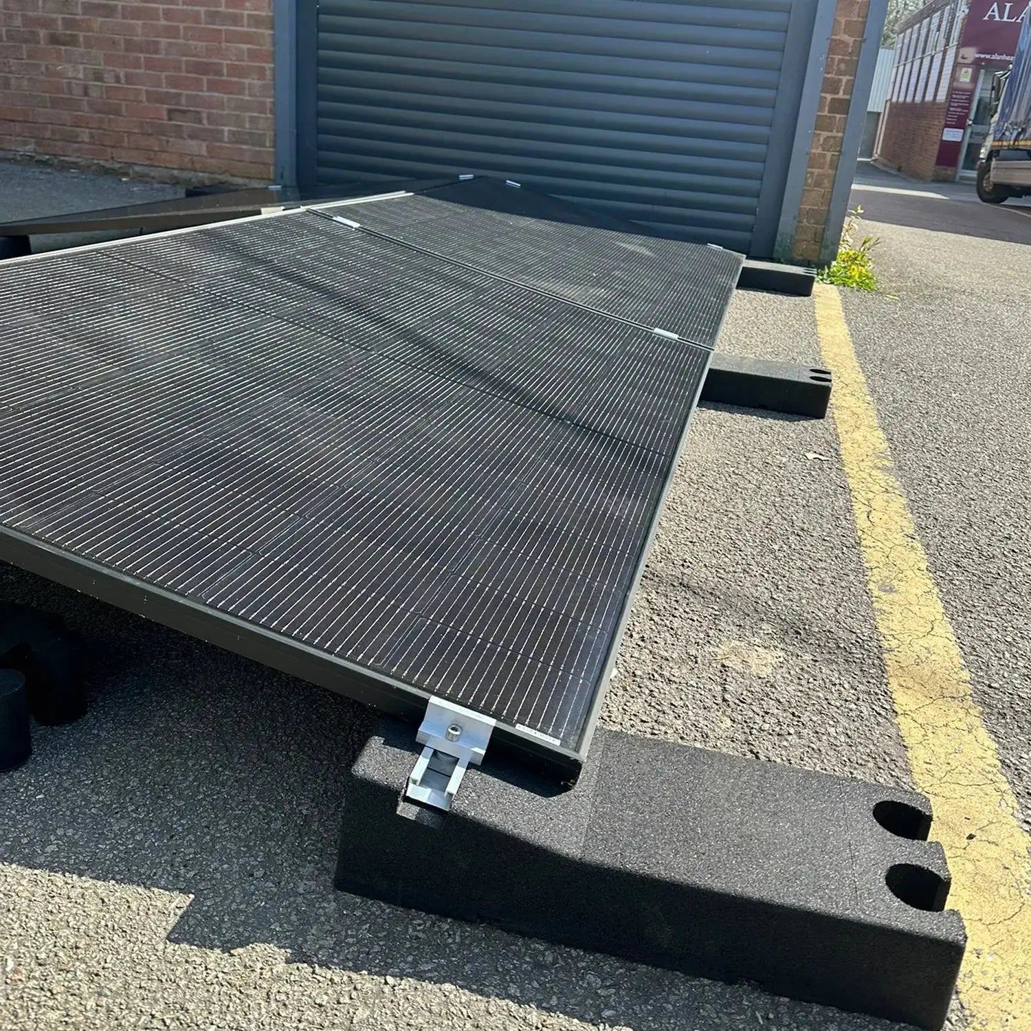 Gaia 10-Degrees Rubber Self-Ballasted Mounting System for Solar Panels South-Face