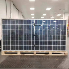 Palette mit 36 ​​JA-Solar 440 Watt Deep Blue 4.0 Black Bifaziale Photovoltaikmodule